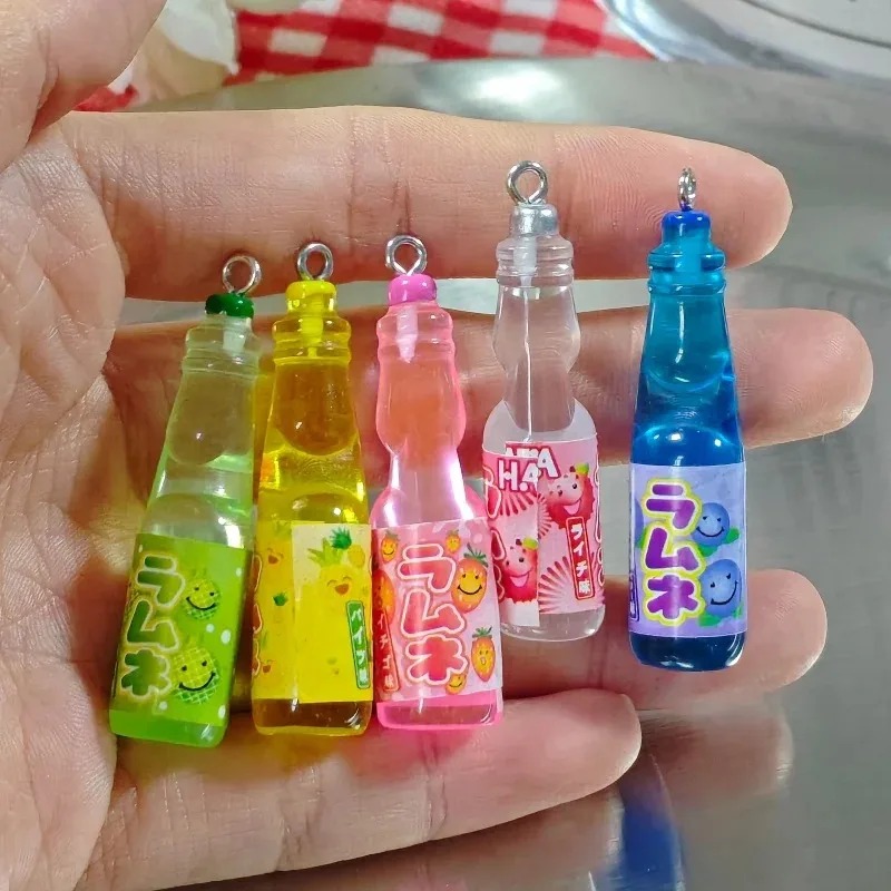 Resin Art Keychain - 10 Pezzi Ciondoli in Resina a