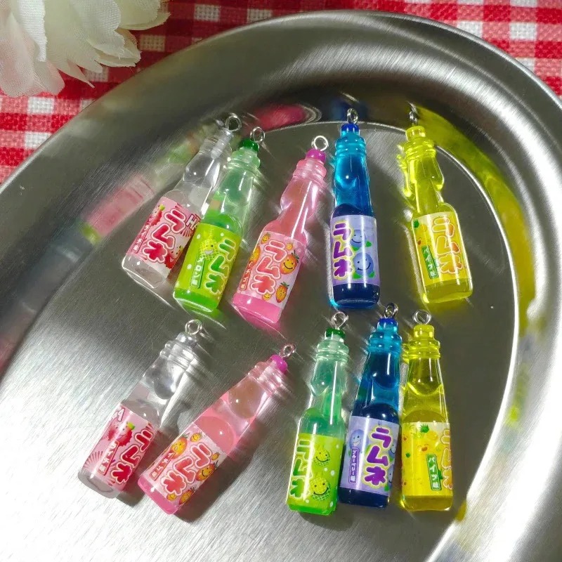10 Pezzi Ciondoli in Resina a  - Resin Art Keychain recensione e prezzo